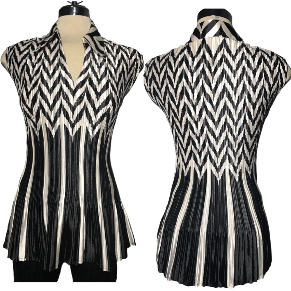 MILANO Luxury Black and White Satin Pleaded Blouse Size L